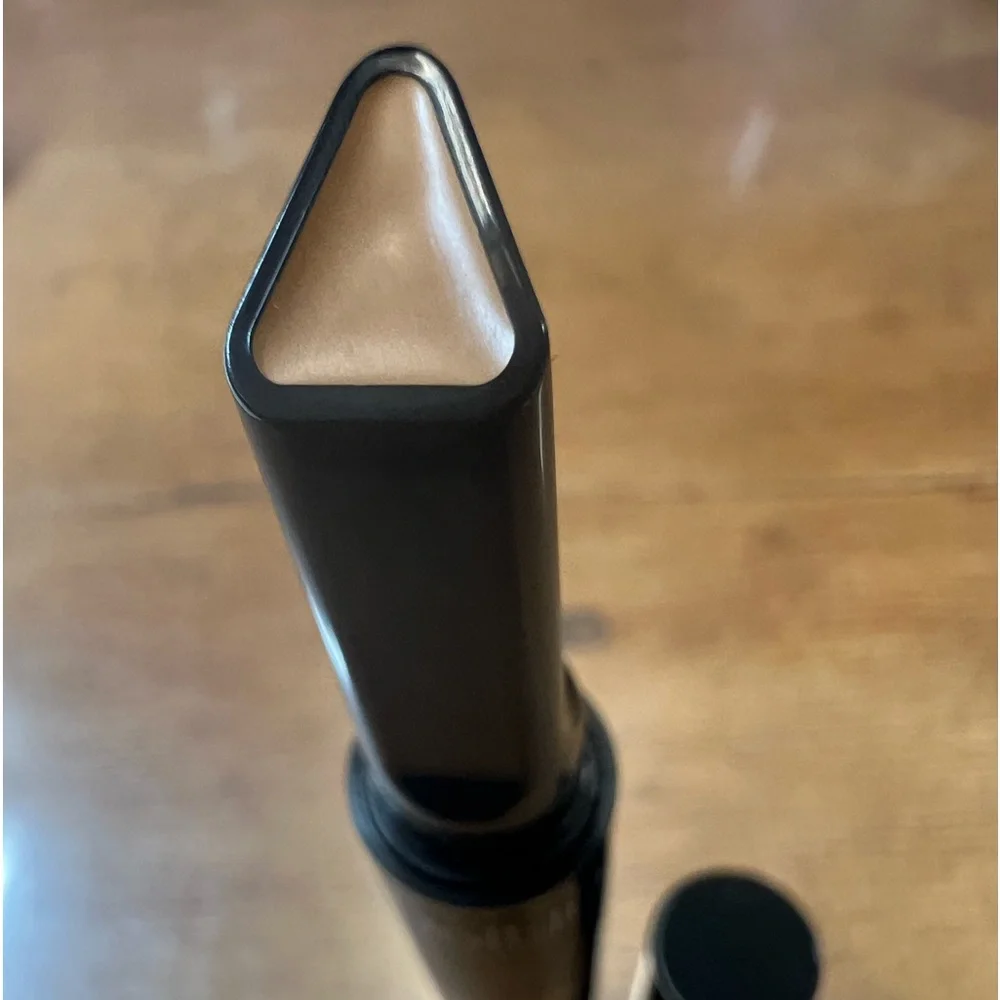 New Doll 10 Hydrabalm Concealer Tan